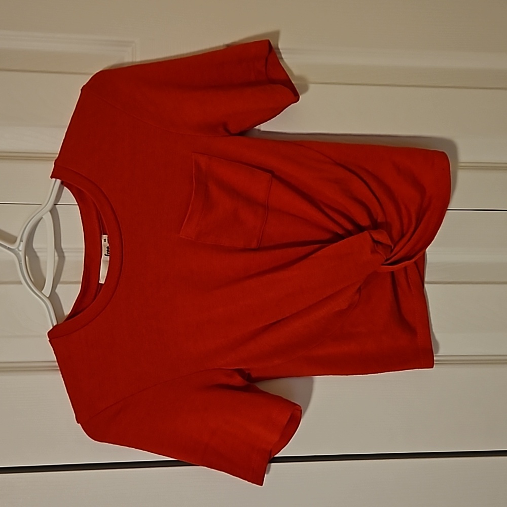 Red Scrunched Crop Tee
